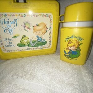 1982 Herself The Elf Luchbox With Matching Thermos Plastic Thermos Brand **crack